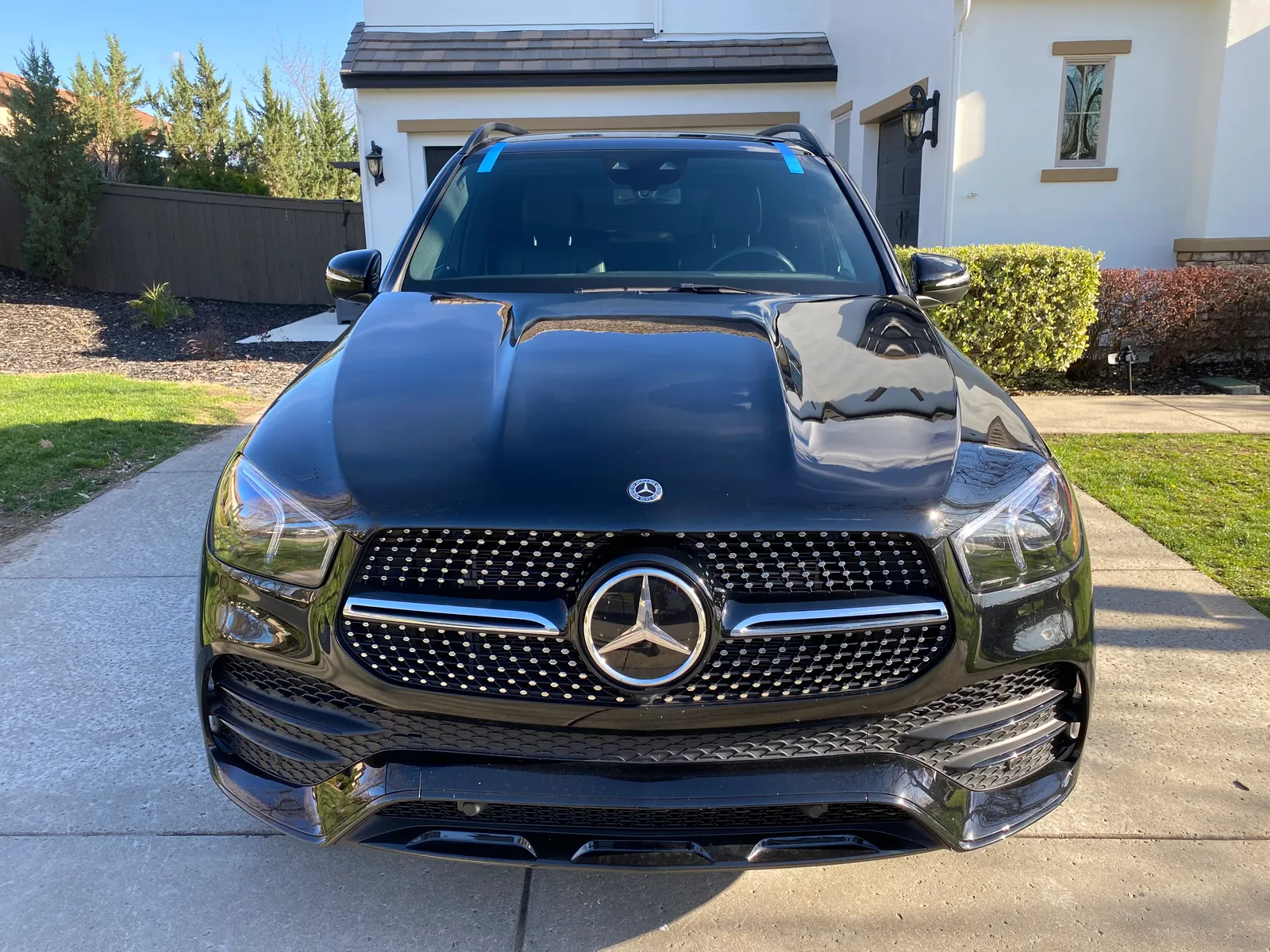 Mercedes GLE windshield replacement completed in Roseville