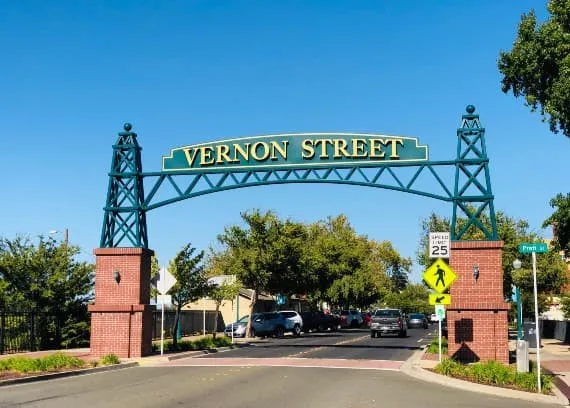 Vernon Street arch in downtown Roseville, CA